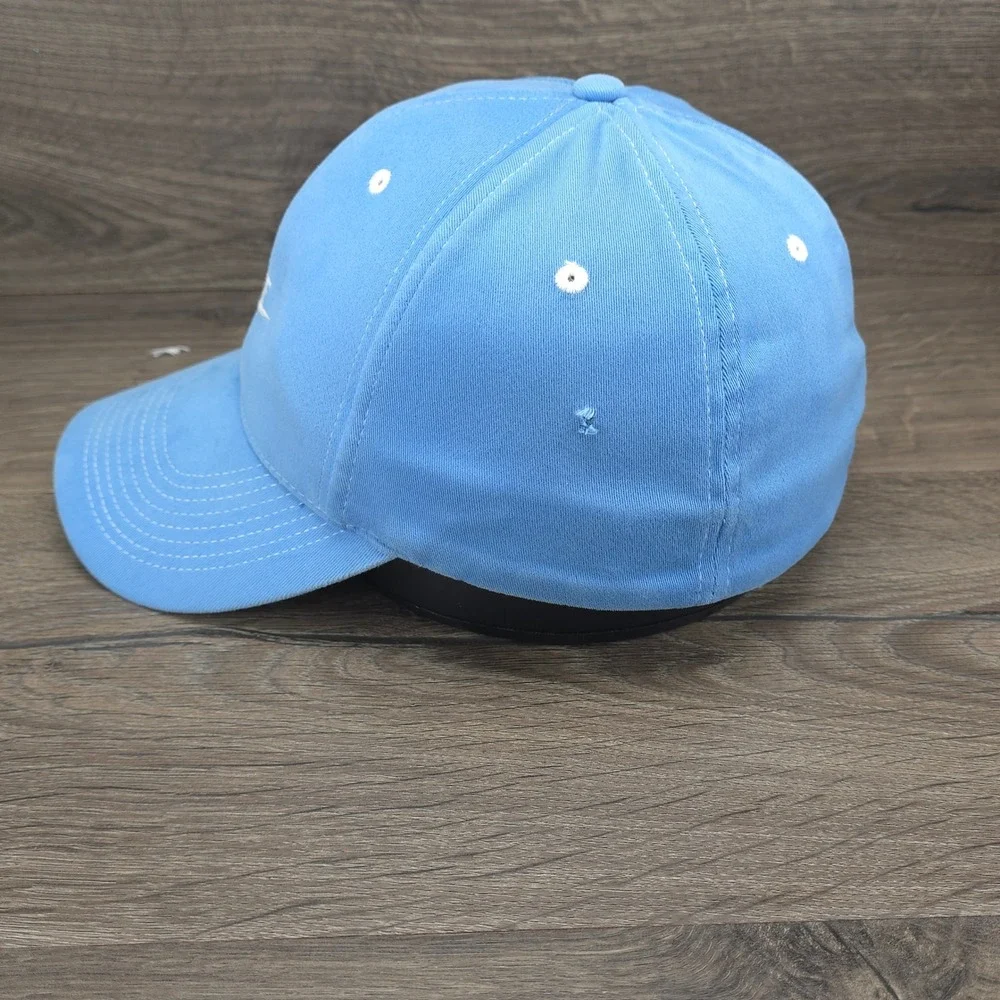 Nike Hat Cap Fitted One Size Blue Men Athletic Swoosh Golf Baseball Sportswear